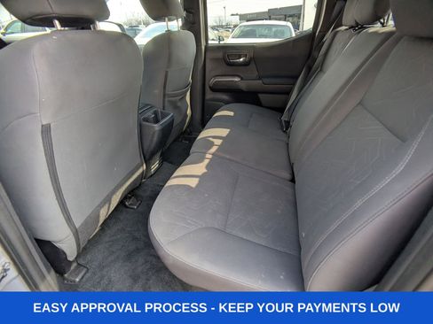 Used 2019 Toyota Tacoma TRD Off-Road image 15