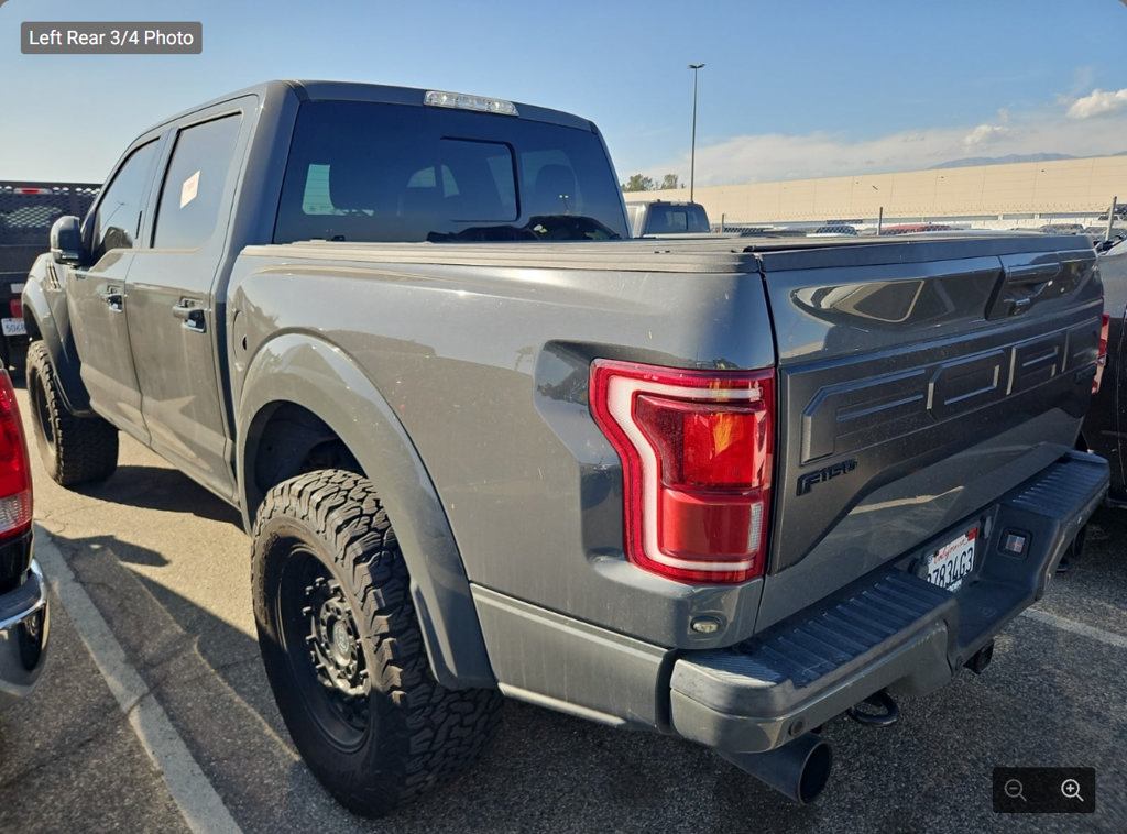 Used 2018 Ford F150 Raptor w/ Equipment Group 802A Luxury AWD/4WD image 3