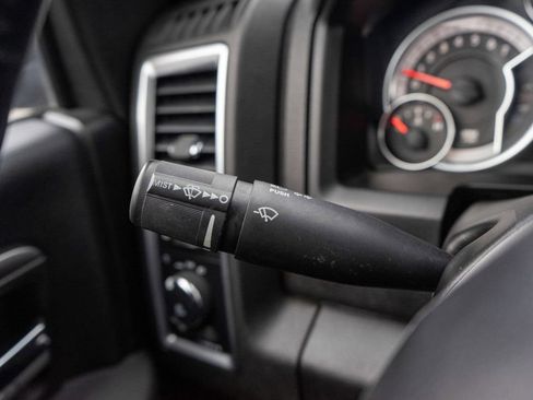 Used 2022 RAM 1500 Classic Warlock AWD/4WD image 25