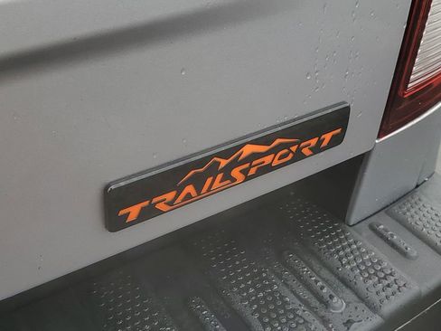 Used 2025 Honda Ridgeline TrailSport image 6