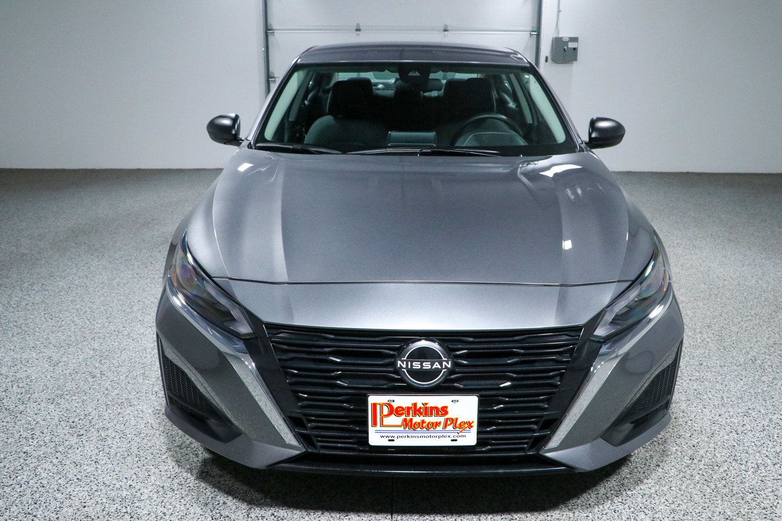 Used 2025 Nissan Altima 2.5 SV FWD image 4