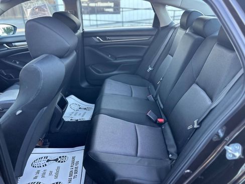 Used 2018 Honda Accord LX image 16