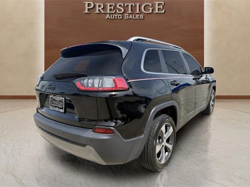 Used 2019 Jeep Cherokee Limited image 27