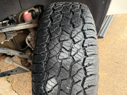 Certified 2024 GMC Sierra 2500 Denali Ultimate image 33