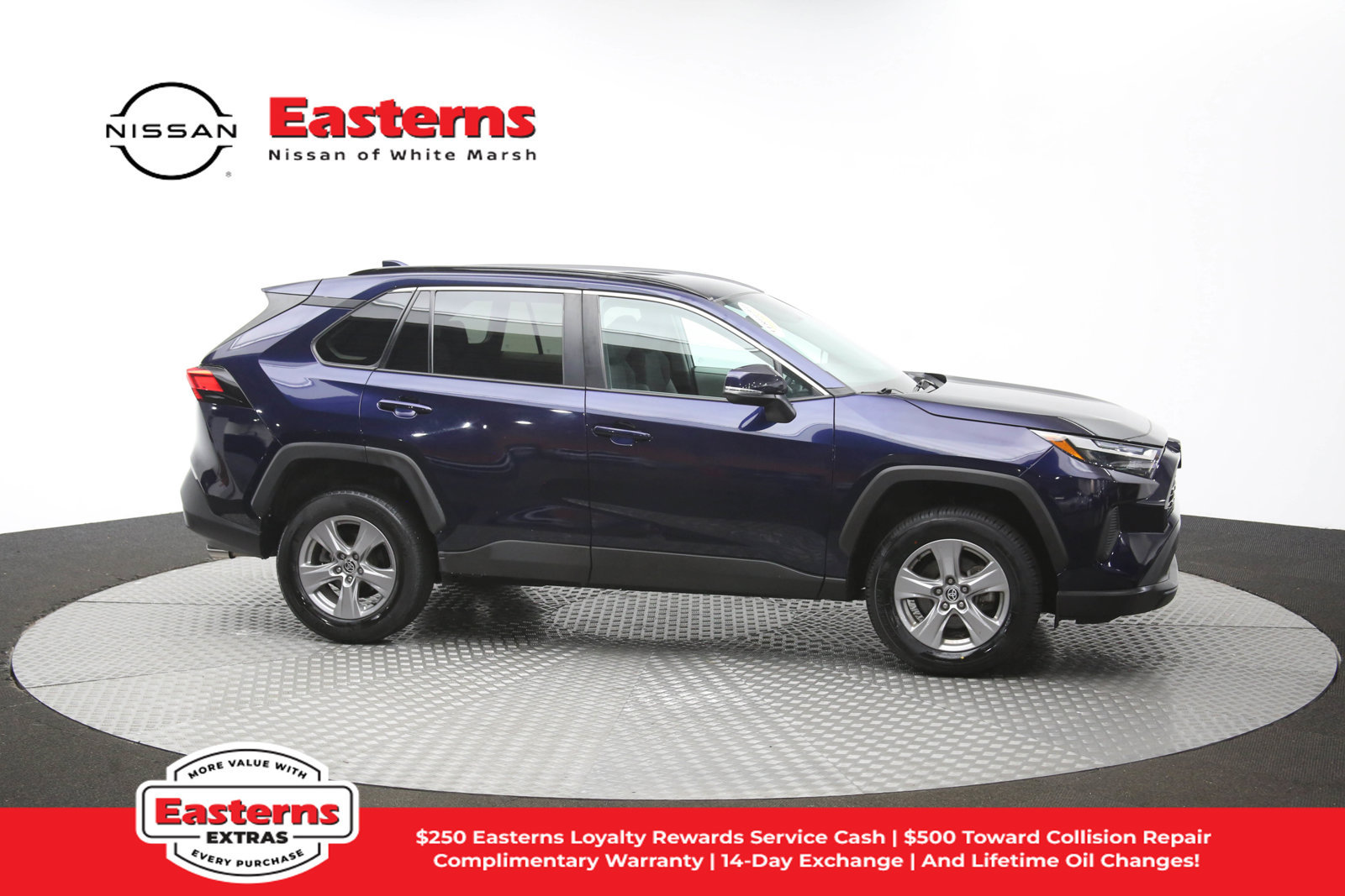 Used 2024 Toyota RAV4 XLE FWD image 46