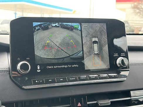 Used 2024 Mitsubishi Outlander SE image 22