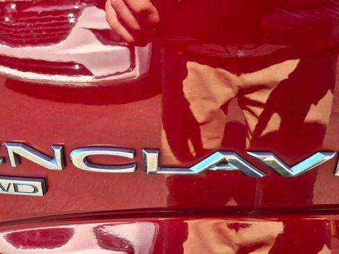 Used 2021 Buick Enclave Essence w/ Sport Touring Edition image 24