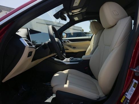 New 2026 BMW i4 eDrive40 w/ Parking Assistance Package RWD image 7