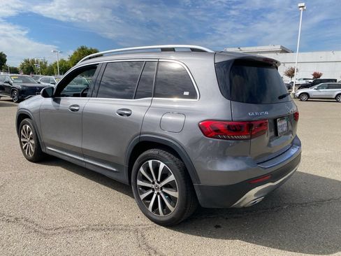 Used 2021 Mercedes-Benz GLB 250 4MATIC image 7