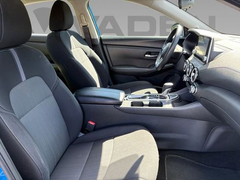 Used 2024 Nissan Sentra SV FWD image 8