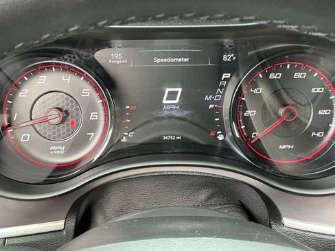 Used 2022 Dodge Charger SXT w/ Blacktop Package RWD image 27