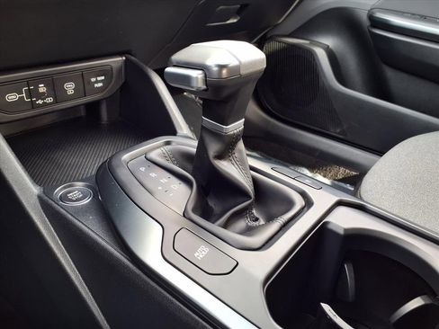 Used 2025 Kia K4 LXS image 20