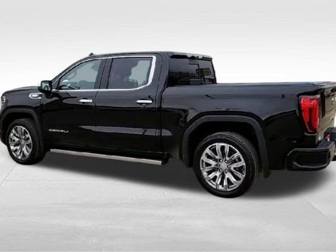Certified 2025 GMC Sierra 1500 Denali w/ Denali Reserve Package AWD/4WD image 9