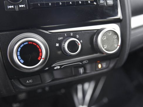 Used 2016 Honda Fit LX image 21