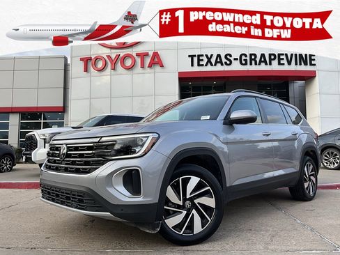 Used 2025 Volkswagen Atlas SE image 1