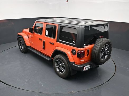 Used 2023 Jeep Wrangler Unlimited Sahara w/ LED Lighting Group AWD/4WD image 44