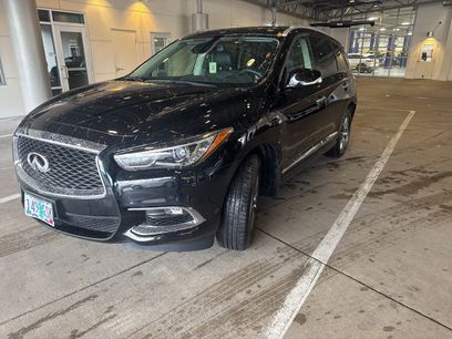 Used 2019 INFINITI QX60 Luxe w/ Essential Package