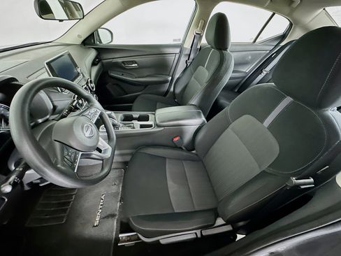 Used 2024 Nissan Sentra SV image 13