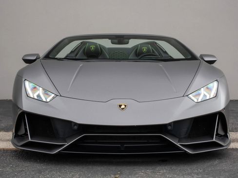 Used 2020 Lamborghini Huracan EVO AWD/4WD image 3