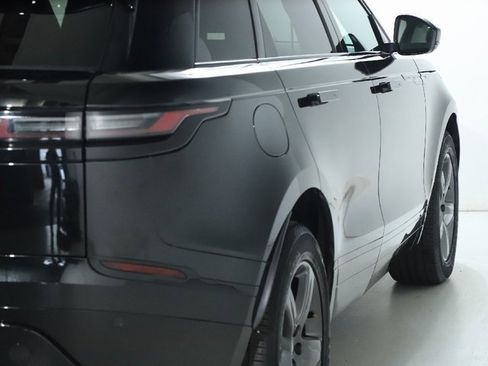 Certified 2025 Land Rover Range Rover Velar Dynamic SE image 8
