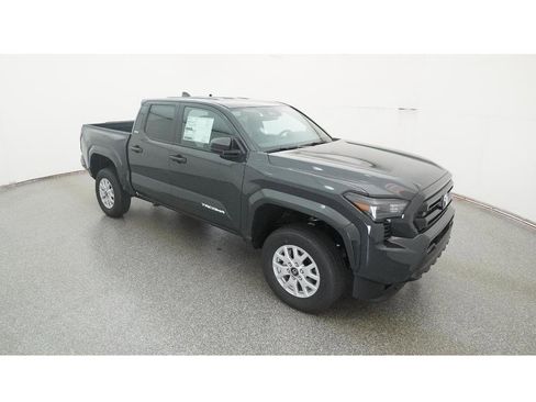 New 2025 Toyota Tacoma SR5 image 13