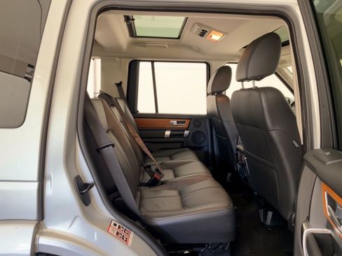 Used 2014 Land Rover LR4 HSE AWD/4WD image 29