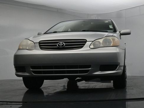 Used 2003 Toyota Corolla LE FWD image 29