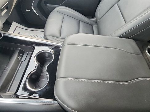 Used 2025 Chevrolet Tahoe LT w/ Comfort Package image 25