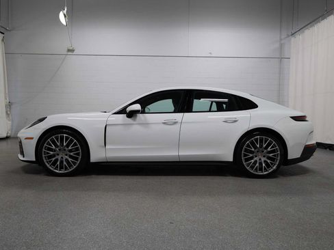 Certified 2024 Porsche Panamera 4 AWD/4WD image 2