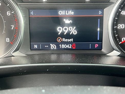 Used 2025 Chevrolet Blazer LT image 36