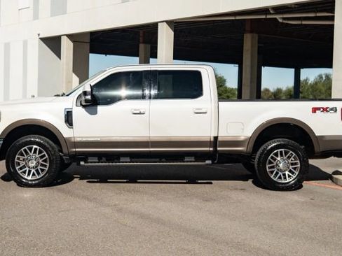 Used 2017 Ford F250 King Ranch w/ FX4 Off-Road Package image 6