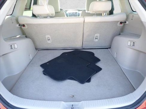 Used 2011 MAZDA CX-7 i SV FWD image 8