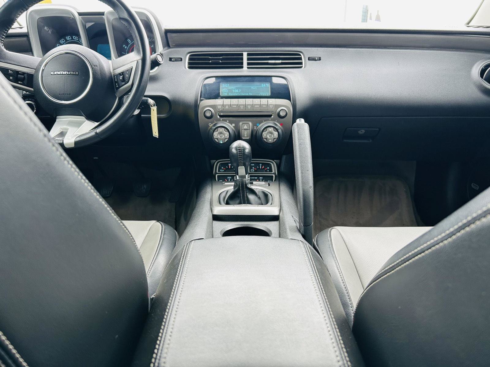 Used 2010 Chevrolet Camaro SS w/ RS Package RWD image 19