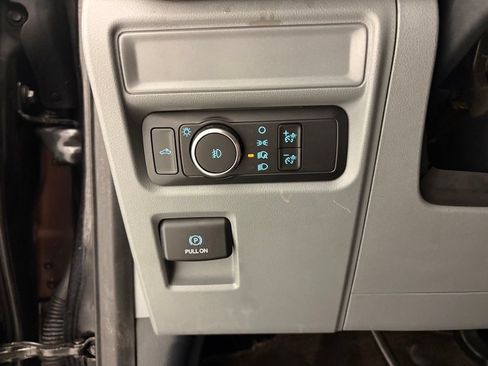 Used 2021 Ford F150 XLT RWD image 11