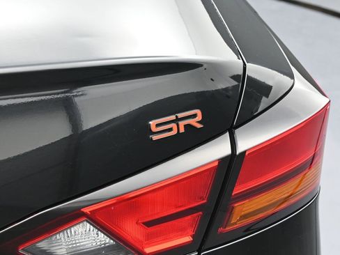 Used 2024 Nissan Altima 2.5 SR image 10