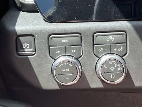 New 2026 GMC Sierra 1500 Elevation AWD/4WD image 28