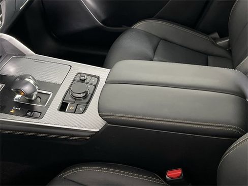 Certified 2024 MAZDA CX-90 Plug-In Hybrid w/ Preferred image 21