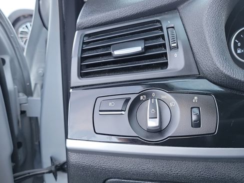 Used 2017 BMW X3 xDrive28i image 16