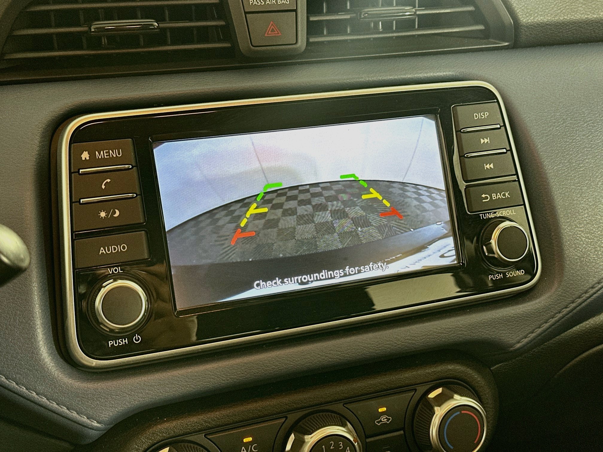 Used 2025 Nissan Versa SV FWD image 21