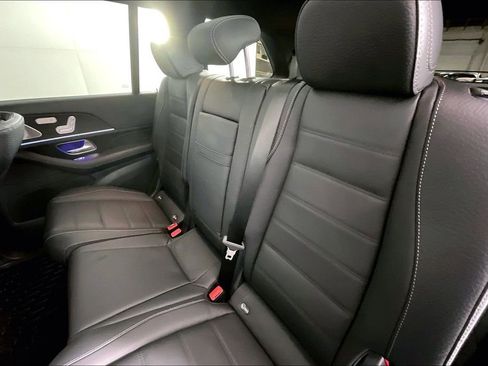 Used 2026 Mercedes-Benz GLS 450 4MATIC image 18