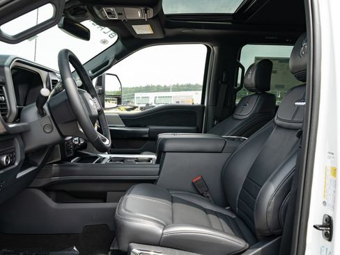 New 2026 Ford F350 Platinum AWD/4WD image 32