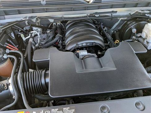 Used 2018 Chevrolet Silverado 1500 LT w/ All Star Edition AWD/4WD image 26