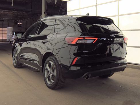 Used 2024 Ford Escape ST-Line w/ Tech Pack #1 AWD/4WD image 14