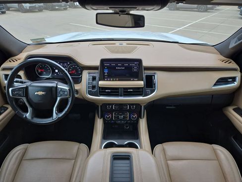 Used 2021 Chevrolet Tahoe Premier AWD/4WD image 13
