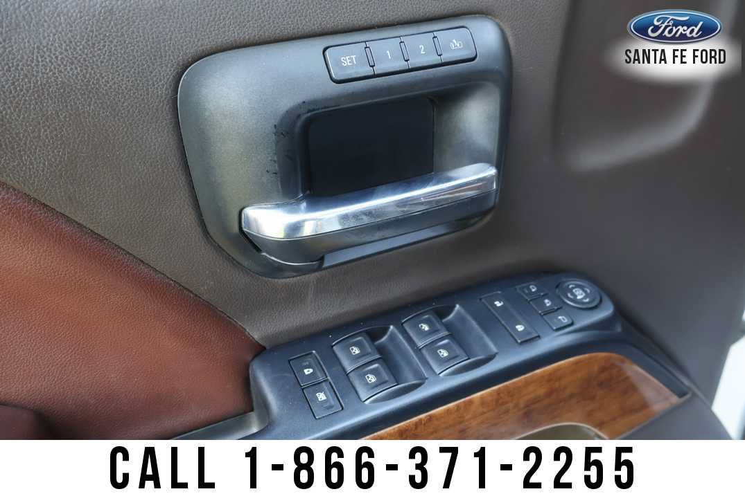 Used 2017 Chevrolet Silverado 1500 High Country AWD/4WD image 10