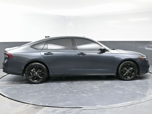 Used 2025 Honda Accord SE image 8