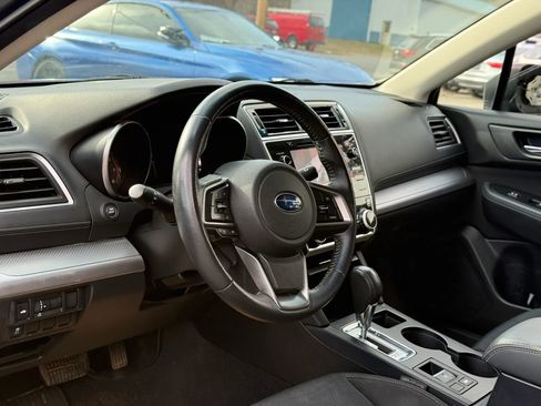 Used 2018 Subaru Legacy 2.5i Premium AWD/4WD image 11