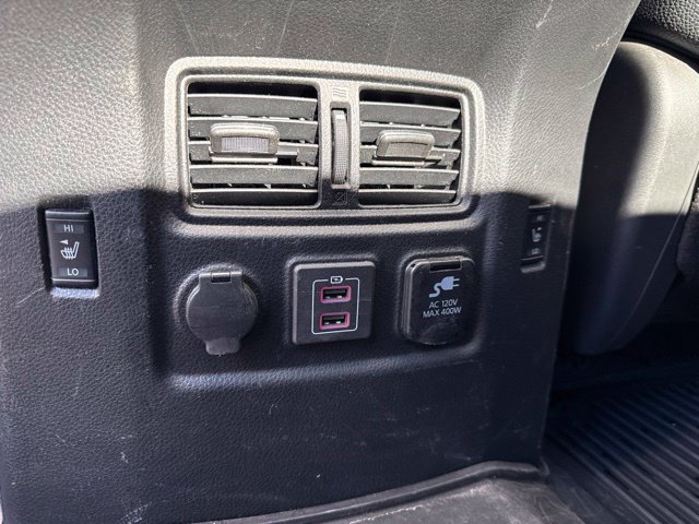 Used 2024 Nissan Titan PRO-4X w/ Pro-4x Convenience Package AWD/4WD image 47