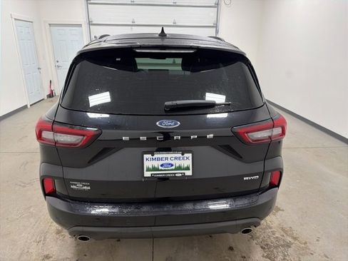 Used 2023 Ford Escape ST-Line w/ Tech Pack #1 image 5