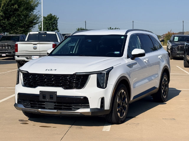 Used 2024 Kia Sorento S FWD image 16
